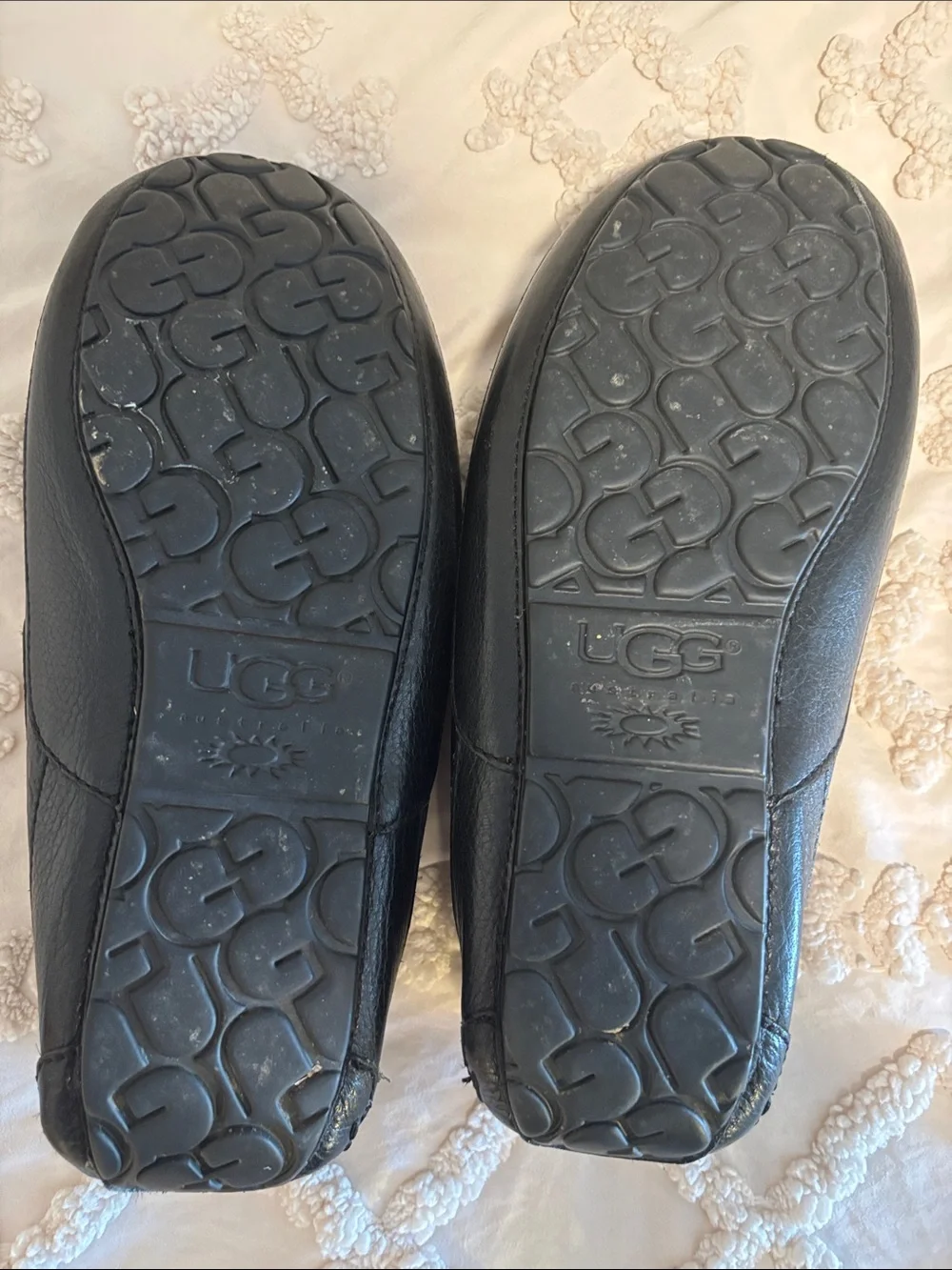 UGG Men’s Black Leather Shearling-Lined Slip-On Loafers